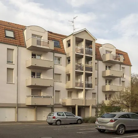 D'une Chambre Avec Terrasse Et Wifi A
